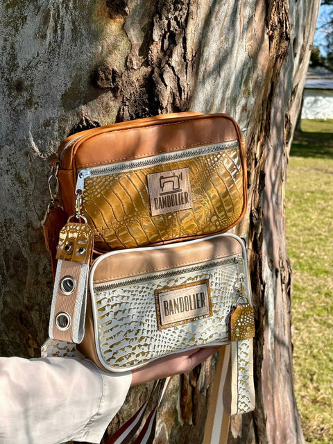 Bandolera combinada con doble compartimiento