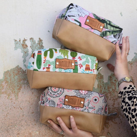 Neceser de tela y cuerina