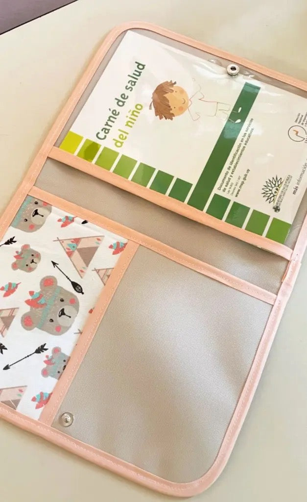 Porta carnet pediátrico