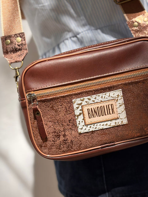 Bandolera combinada con doble compartimiento