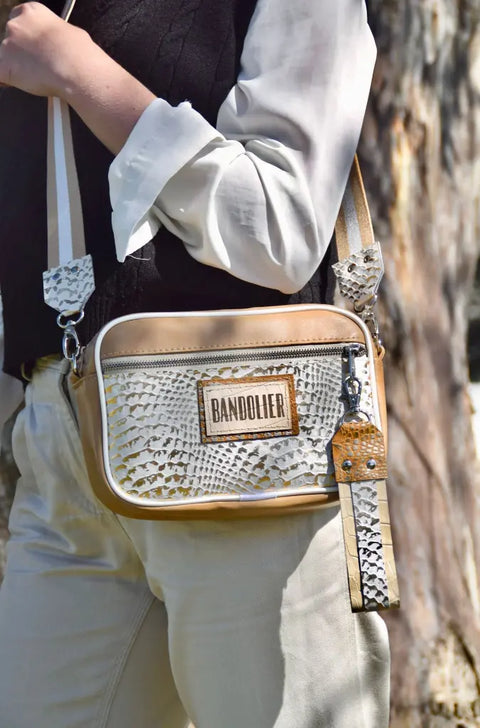 Bandolera combinada con doble compartimiento